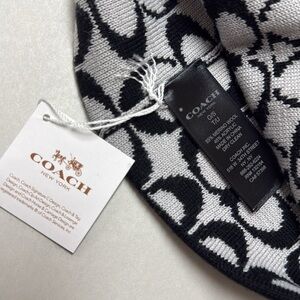 NWT Coach Black & White Knit Gloves & Beanie